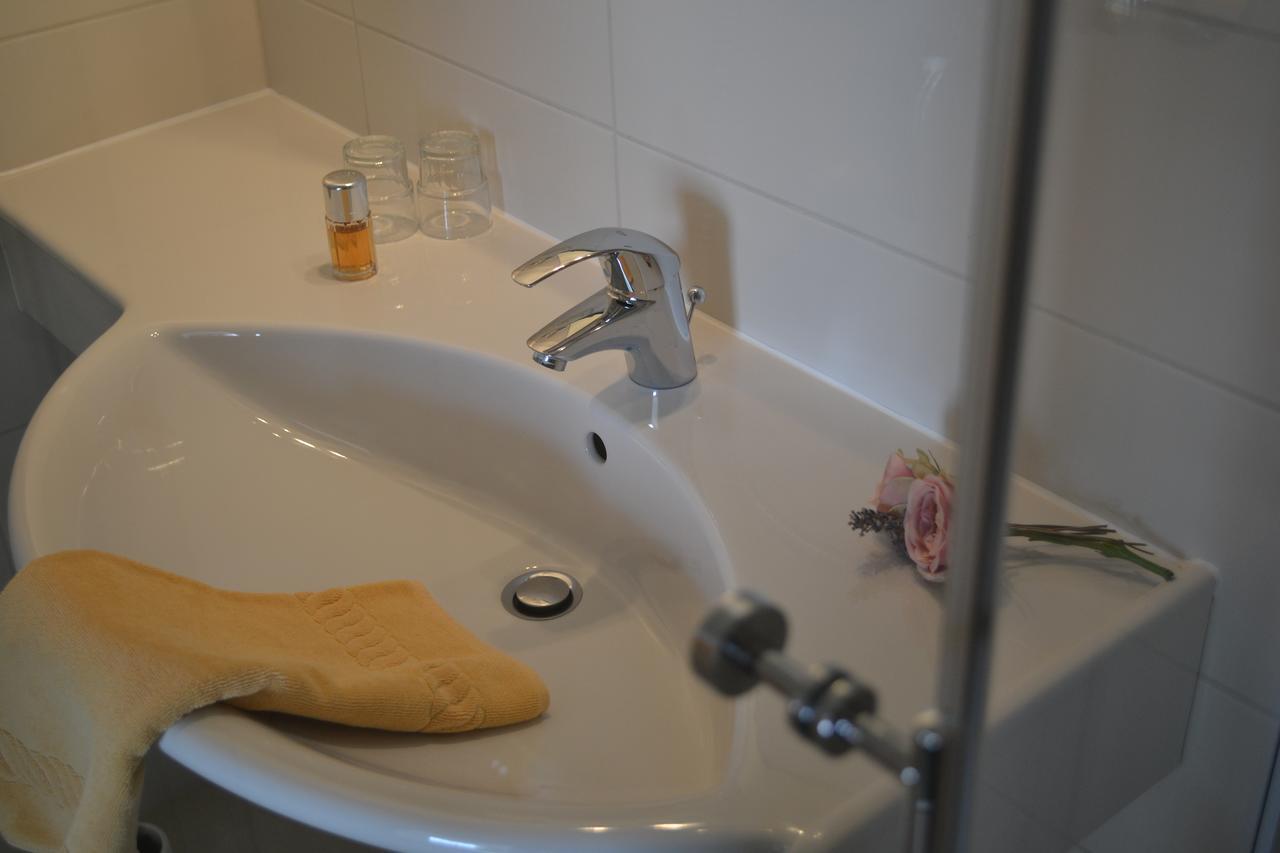 Hotel-Gasthof Rotes Ross Markt Einersheim المظهر الخارجي الصورة