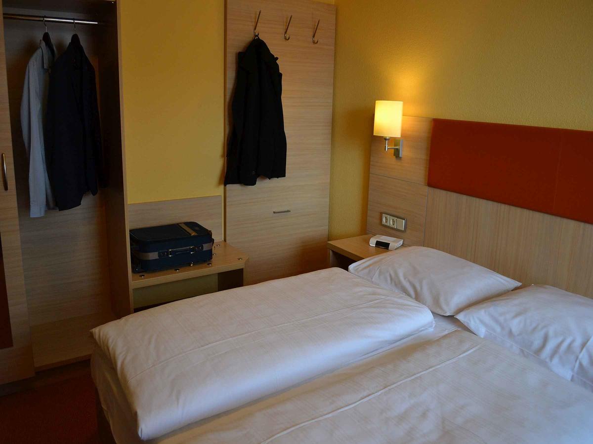 Hotel-Gasthof Rotes Ross Markt Einersheim المظهر الخارجي الصورة