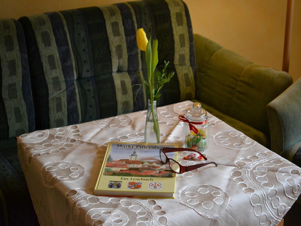 Hotel-Gasthof Rotes Ross Markt Einersheim المظهر الخارجي الصورة