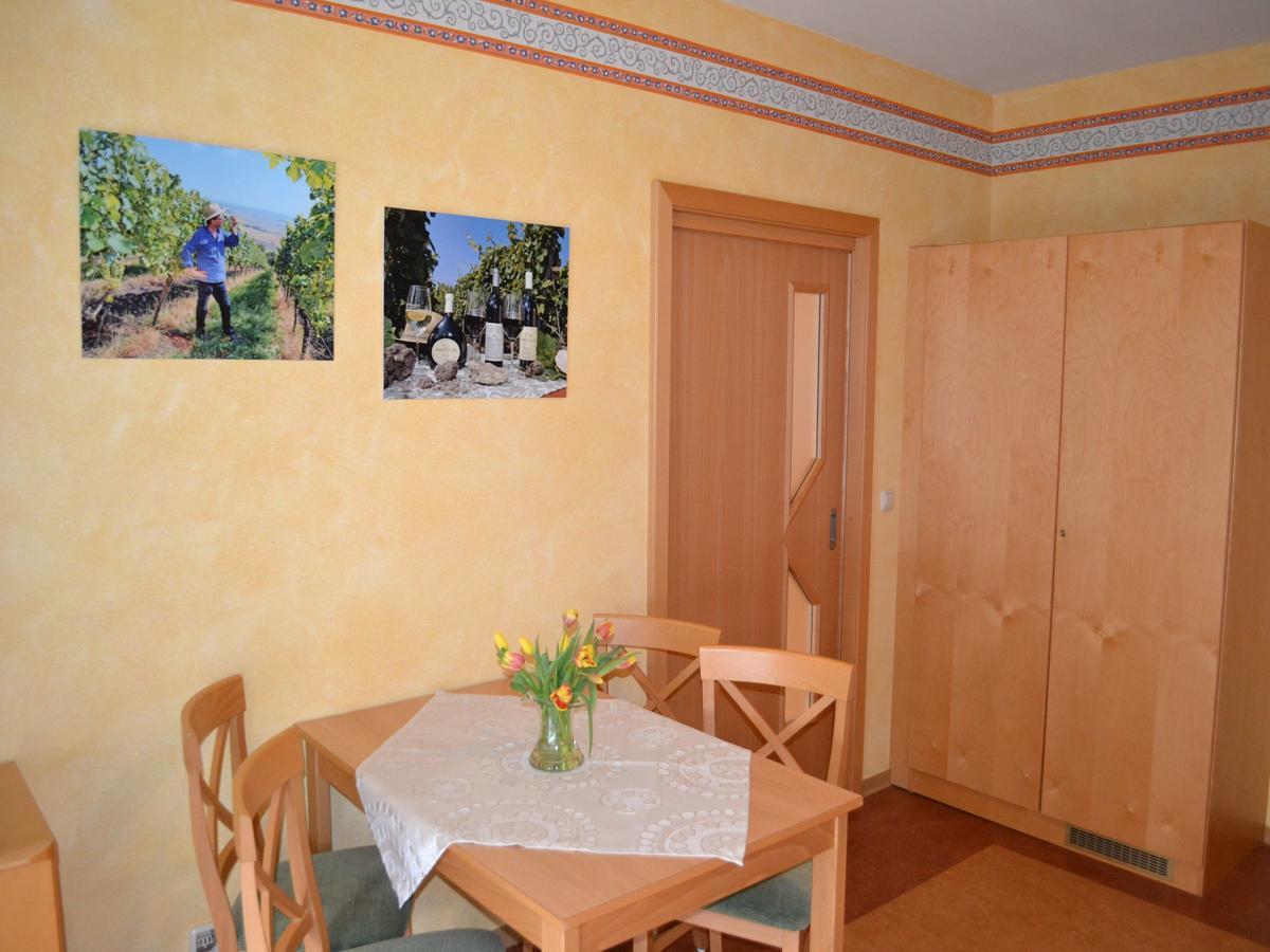 Hotel-Gasthof Rotes Ross Markt Einersheim المظهر الخارجي الصورة